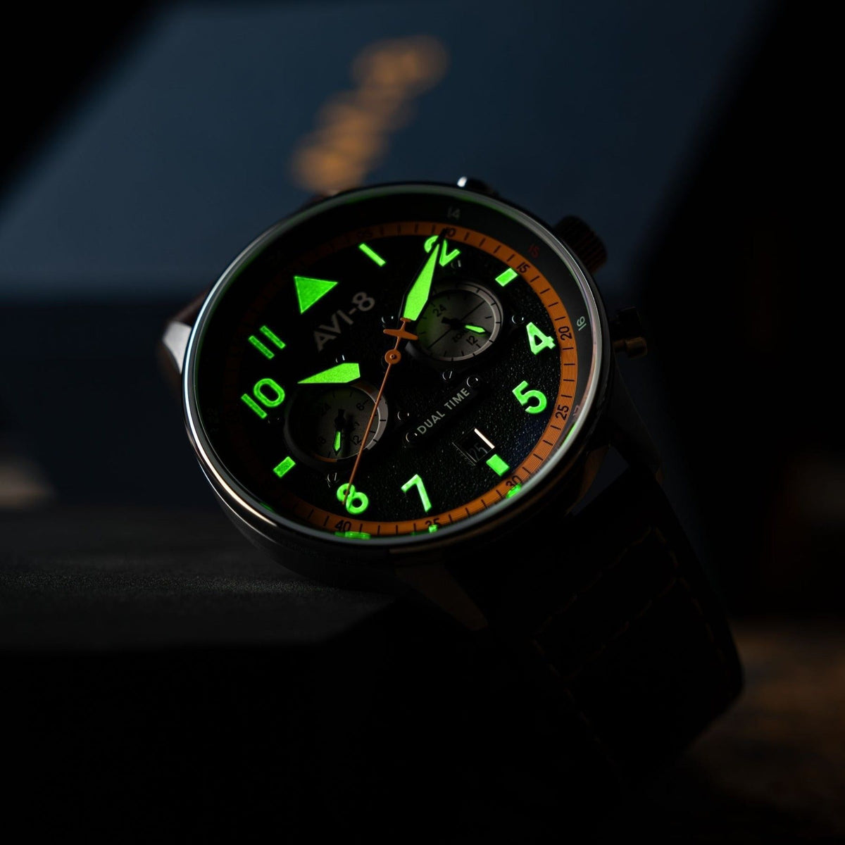 ساعة رجالي AVI-8 Hawker Hurricane Carey Dual Time Imperial War Museums Edition Black Dial Quartz AV-4088-07