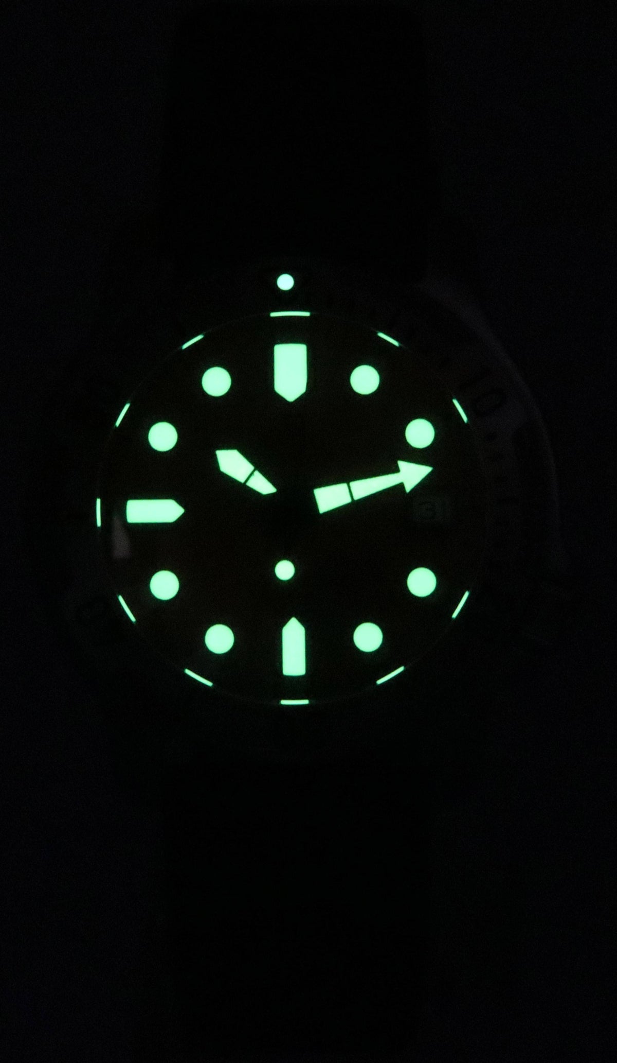 ساعة رجالية Ratio FreeDiver Professional Sapphire Orange Dial Quartz RTF025 200M